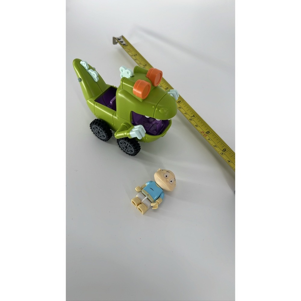 Rugrats Reptar Wagon Snap & Switch Set w/ Tommy